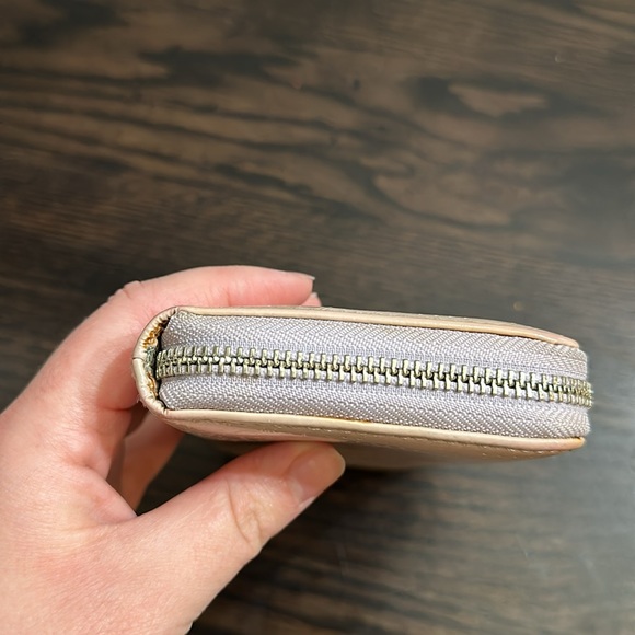 Coach patent leather wallet - Picture 6 of 13